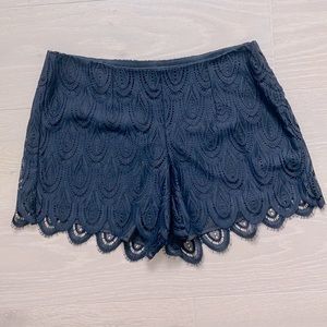 LILLY PULITZER Lace shorts